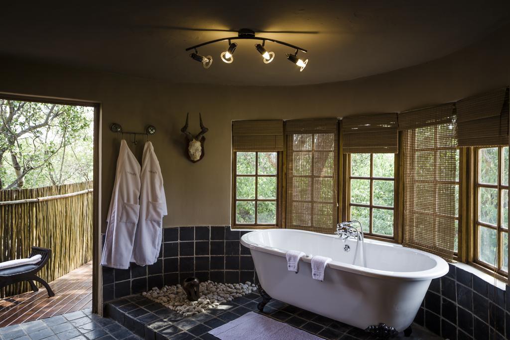 Monate Game Lodge موديمول المظهر الخارجي الصورة